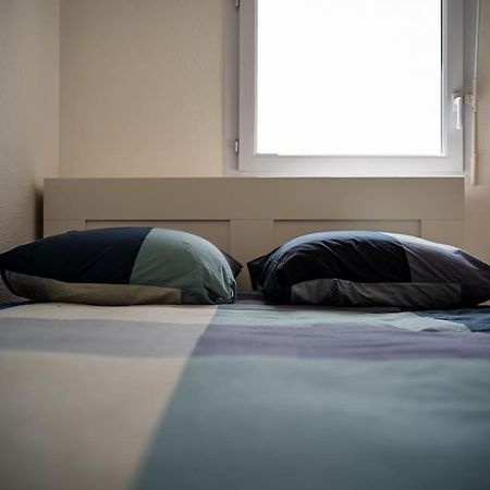 Appartement Tout Equipe Climatise Terrasse Hopital De La Timone Marseille Kültér fotó