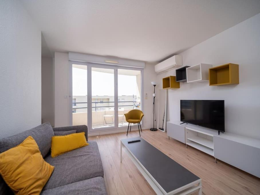 Appartement Tout Equipe Climatise Terrasse Hopital De La Timone Marseille Kültér fotó